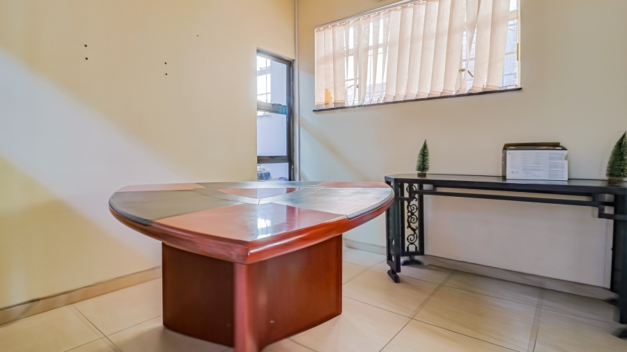 Commercial Property for Sale in Robertsham Gauteng