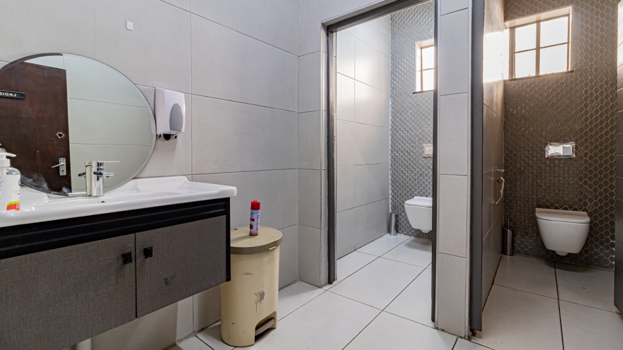 Commercial Property for Sale in Robertsham Gauteng
