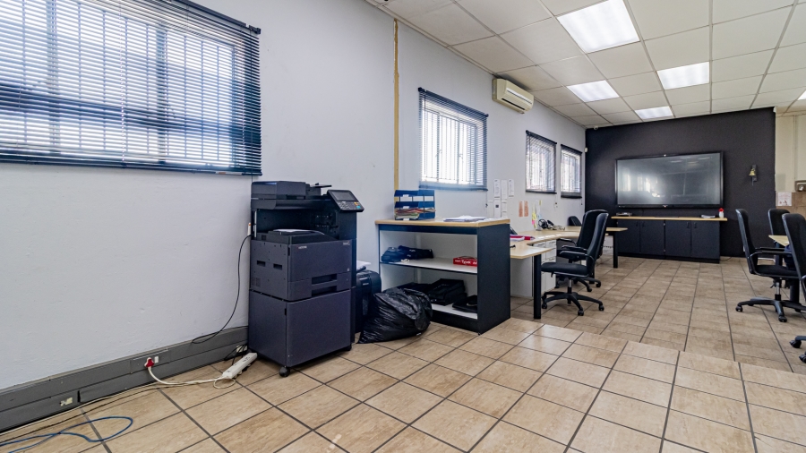 Commercial Property for Sale in Robertsham Gauteng
