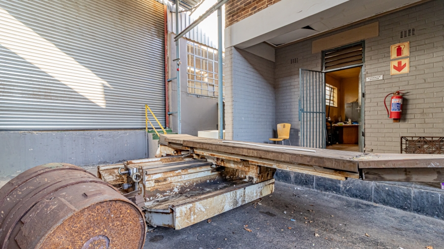 Commercial Property for Sale in Robertsham Gauteng