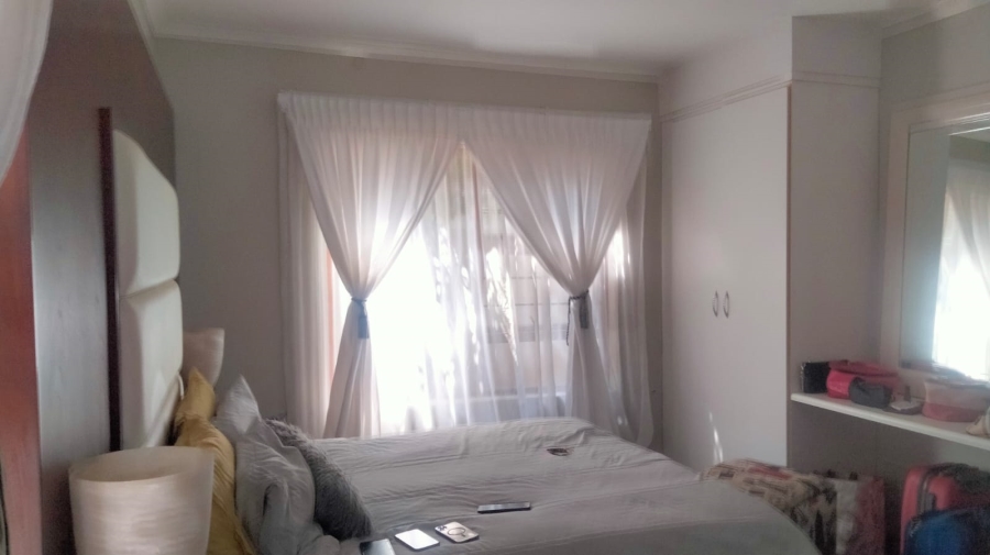 To Let 3 Bedroom Property for Rent in Meyersdal Gauteng