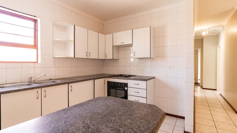 To Let 3 Bedroom Property for Rent in Meyersdal Gauteng