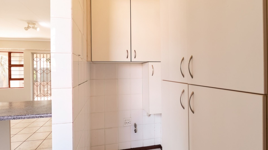 To Let 3 Bedroom Property for Rent in Meyersdal Gauteng