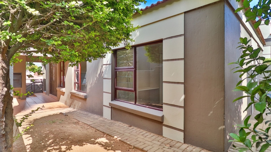 To Let 3 Bedroom Property for Rent in Meyersdal Gauteng