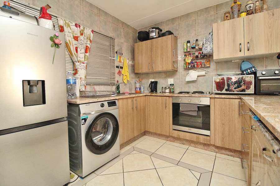 3 Bedroom Property for Sale in Sunnyrock Gauteng