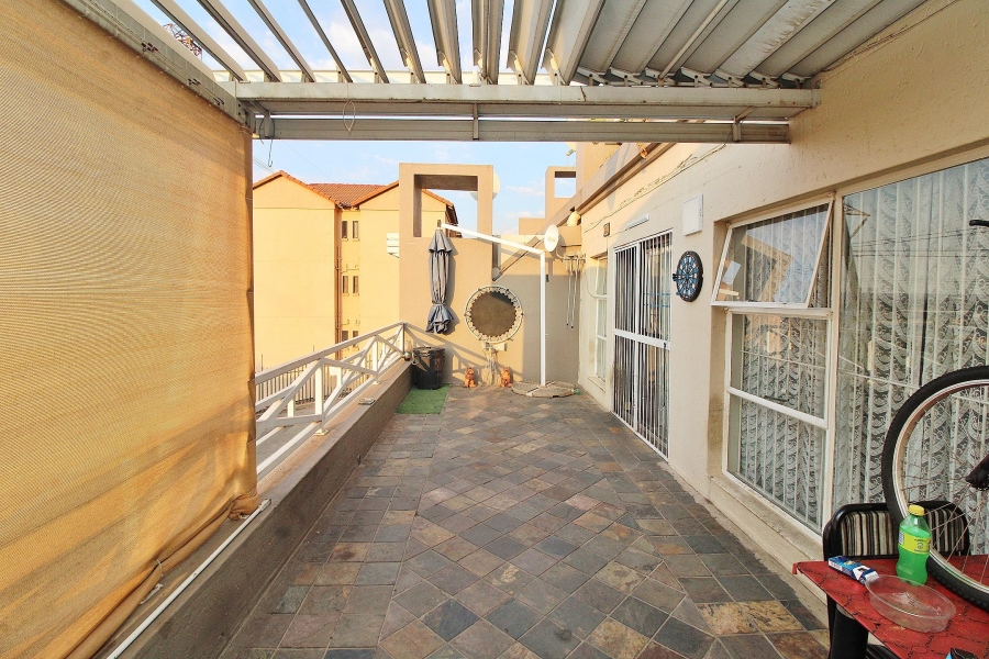 3 Bedroom Property for Sale in Sunnyrock Gauteng