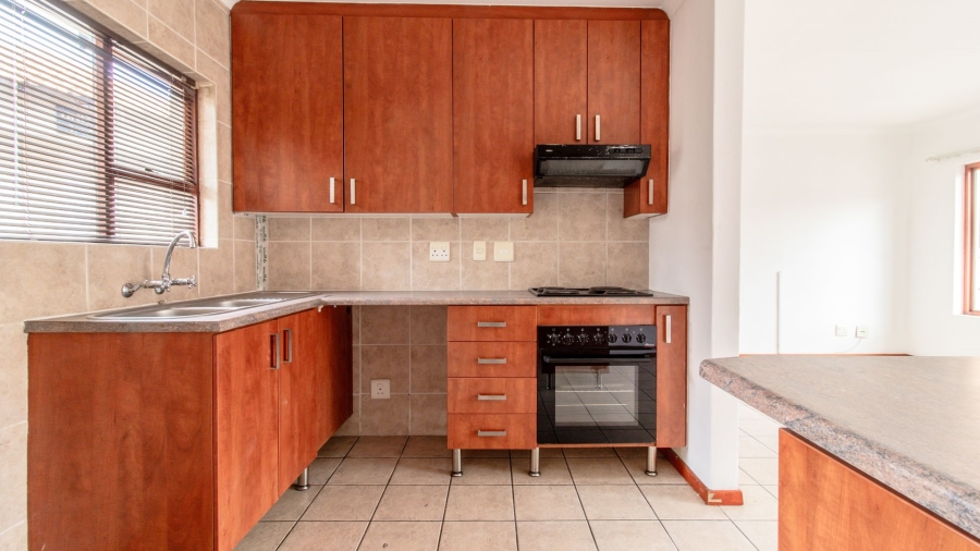 2 Bedroom Property for Sale in Bassonia Gauteng