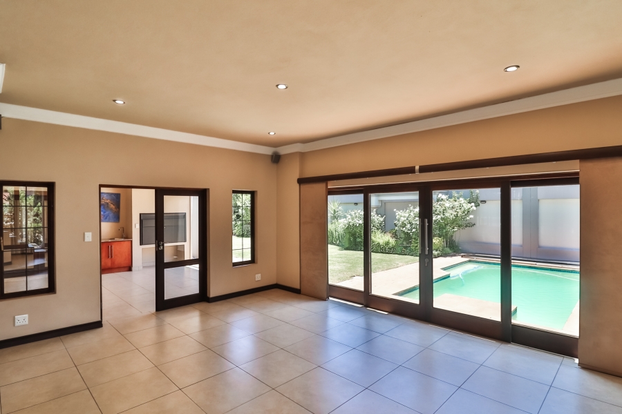 5 Bedroom Property for Sale in Midlands Estate Gauteng