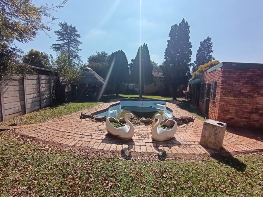 4 Bedroom Property for Sale in Dalview Gauteng