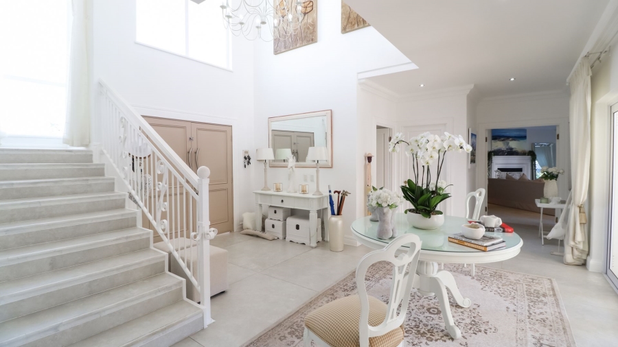 5 Bedroom Property for Sale in Bryanston Gauteng