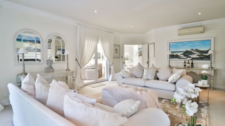 5 Bedroom Property for Sale in Bryanston Gauteng