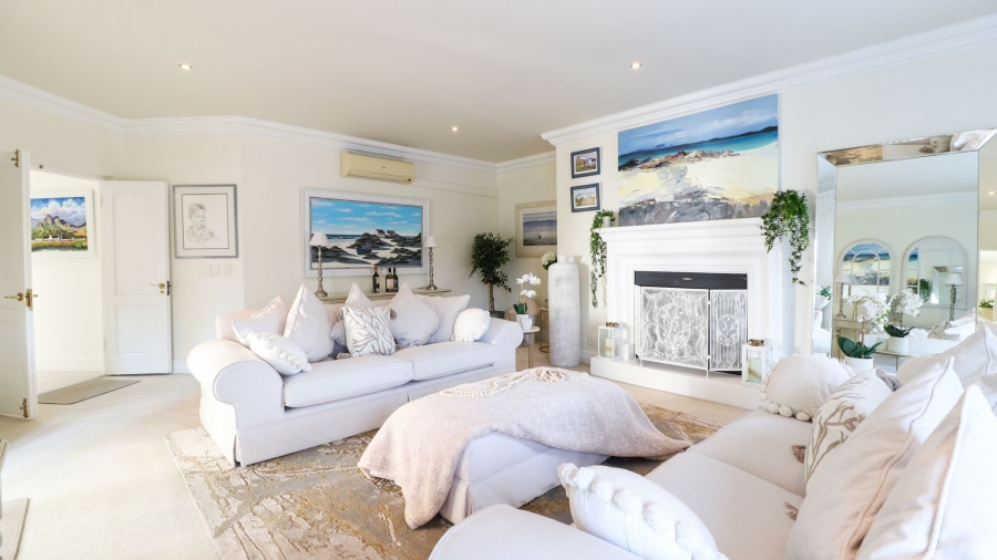 5 Bedroom Property for Sale in Bryanston Gauteng