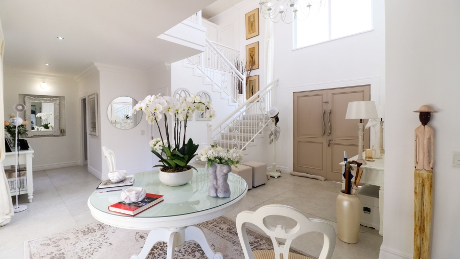 5 Bedroom Property for Sale in Bryanston Gauteng