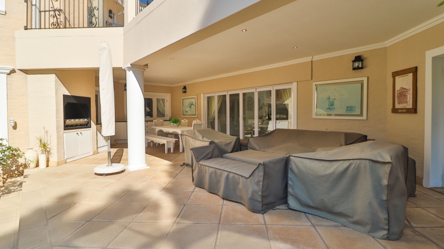 5 Bedroom Property for Sale in Bryanston Gauteng