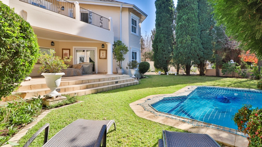 5 Bedroom Property for Sale in Bryanston Gauteng