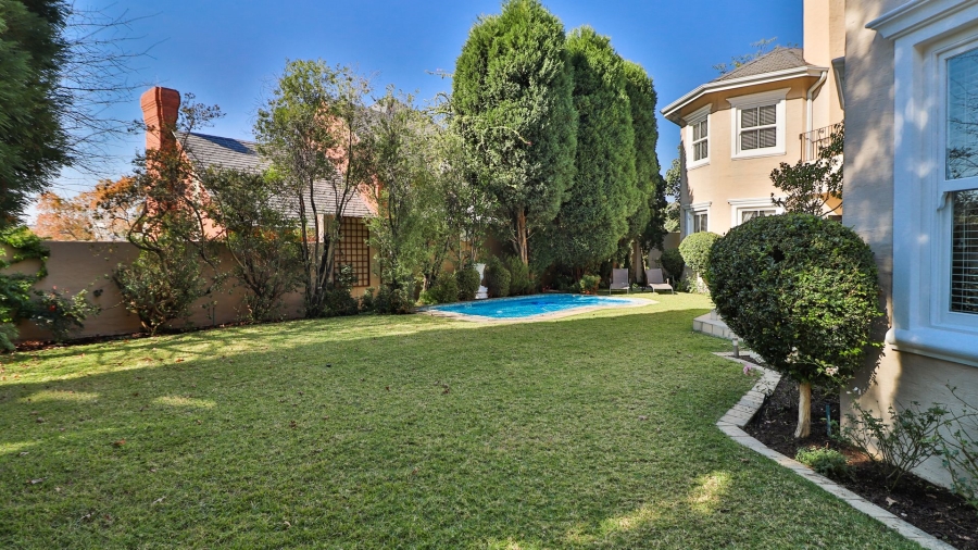5 Bedroom Property for Sale in Bryanston Gauteng
