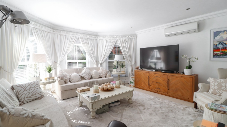 5 Bedroom Property for Sale in Bryanston Gauteng