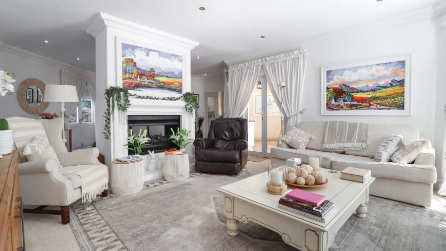 5 Bedroom Property for Sale in Bryanston Gauteng