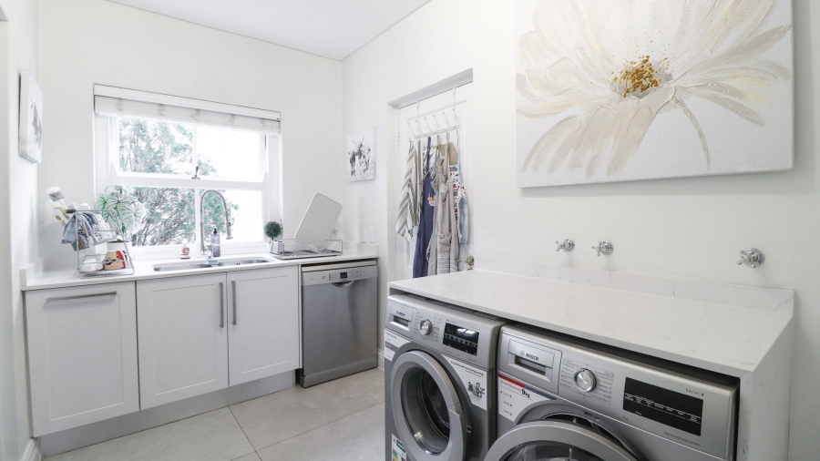 5 Bedroom Property for Sale in Bryanston Gauteng
