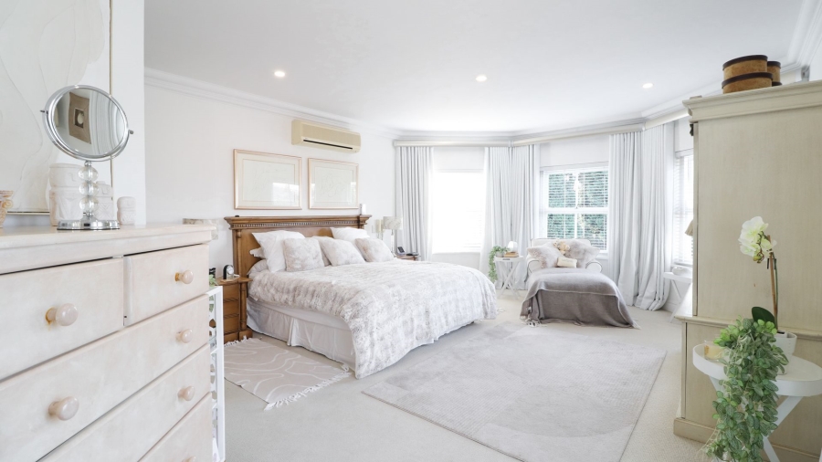 5 Bedroom Property for Sale in Bryanston Gauteng