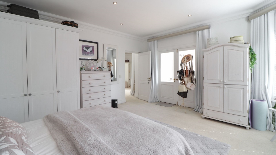 5 Bedroom Property for Sale in Bryanston Gauteng
