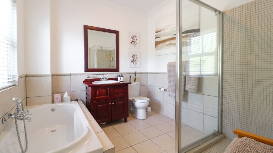 5 Bedroom Property for Sale in Bryanston Gauteng