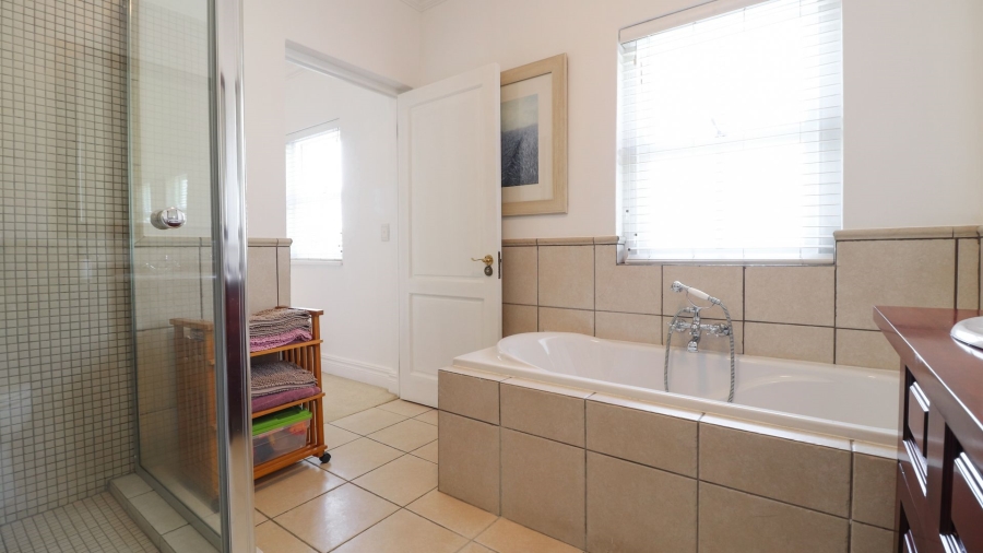 5 Bedroom Property for Sale in Bryanston Gauteng