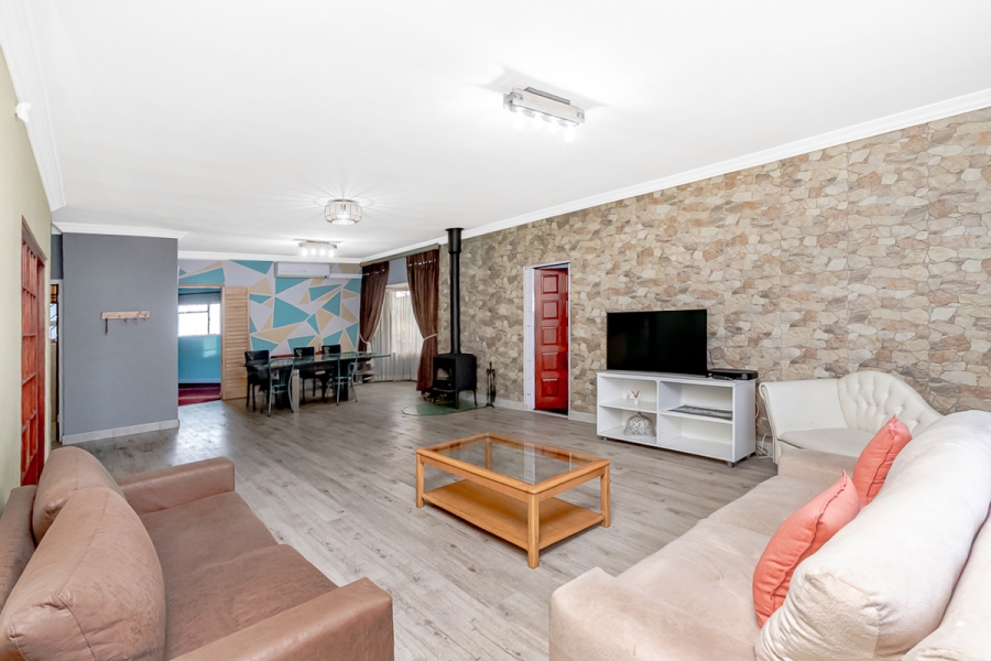 4 Bedroom Property for Sale in Risidale Gauteng