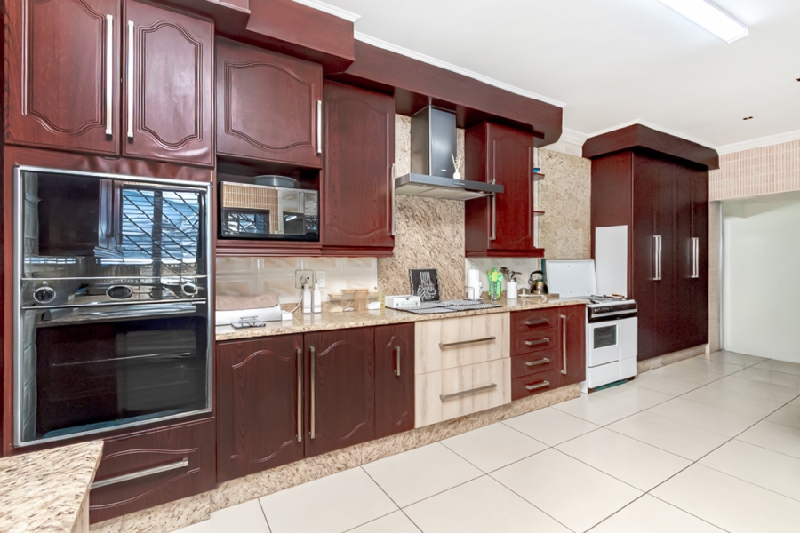 4 Bedroom Property for Sale in Risidale Gauteng