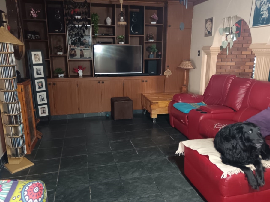 3 Bedroom Property for Sale in Minnebron Gauteng