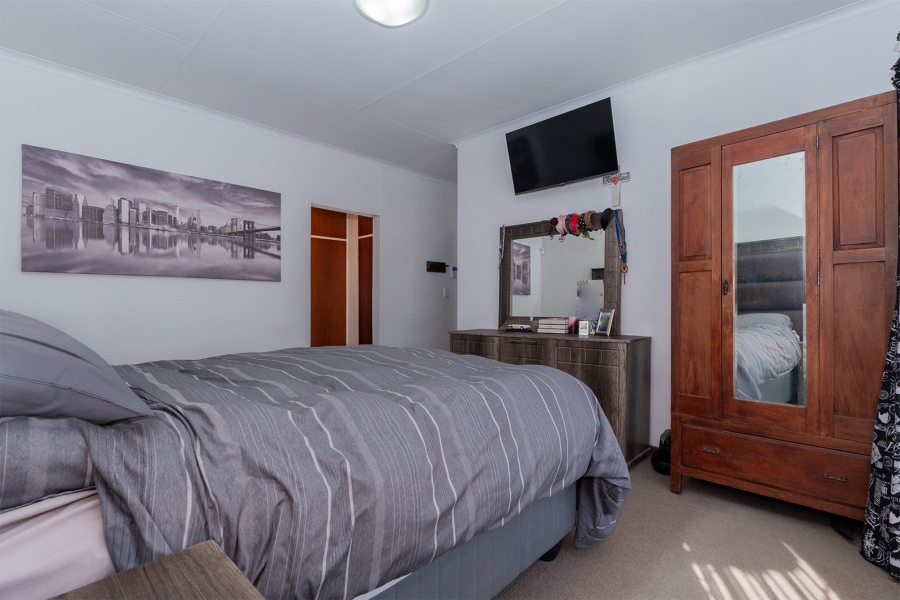 3 Bedroom Property for Sale in Sunward Park Gauteng