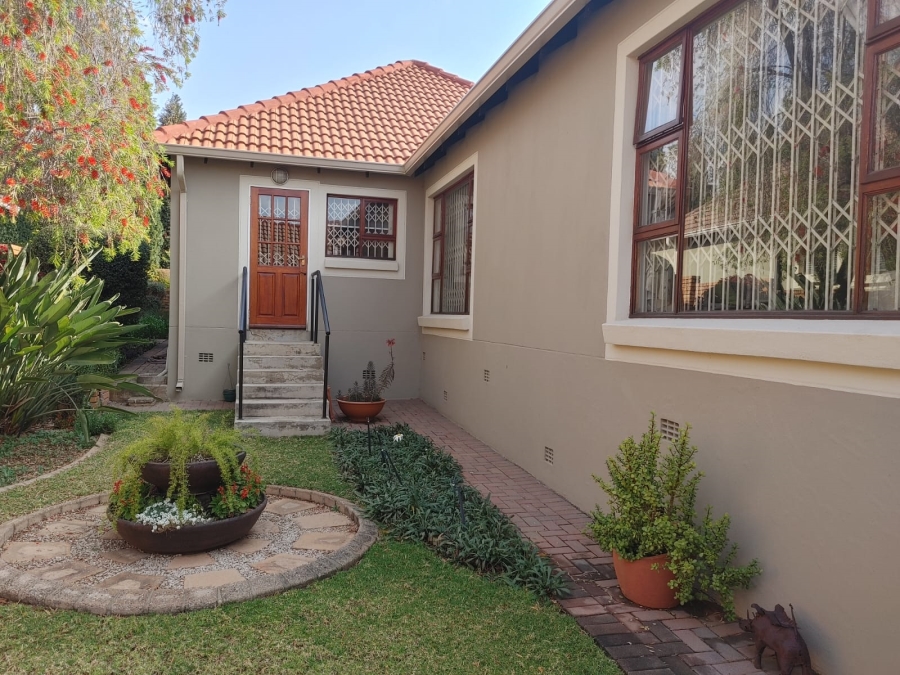 3 Bedroom Property for Sale in Greenstone Hill Gauteng