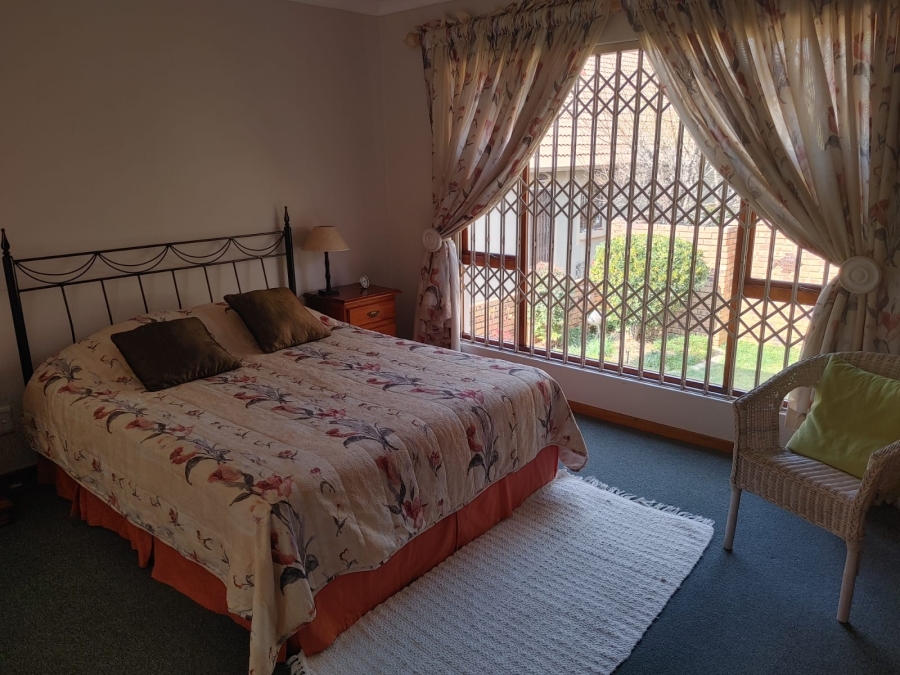 3 Bedroom Property for Sale in Greenstone Hill Gauteng