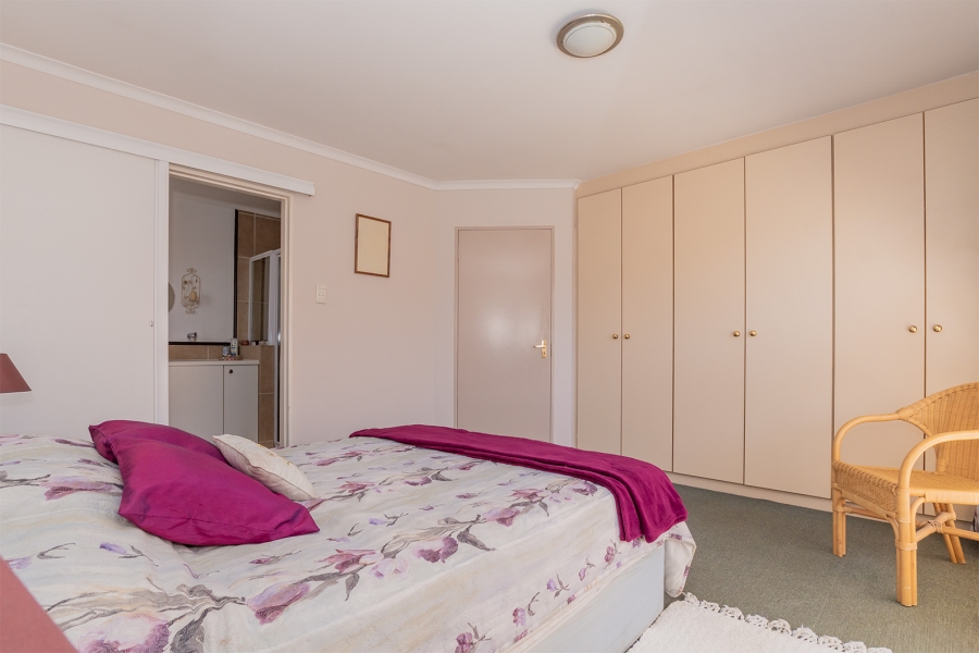 3 Bedroom Property for Sale in Greenstone Hill Gauteng