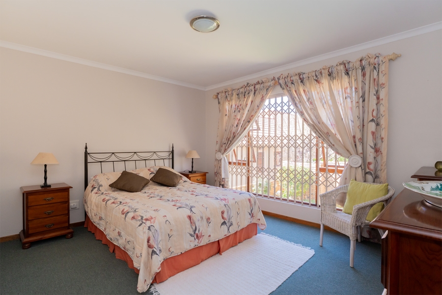 3 Bedroom Property for Sale in Greenstone Hill Gauteng