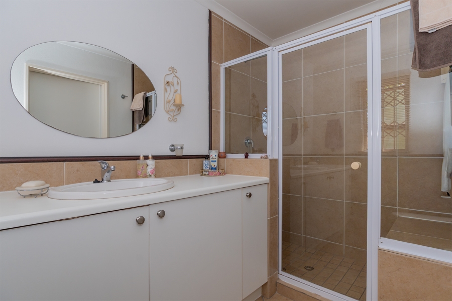 3 Bedroom Property for Sale in Greenstone Hill Gauteng