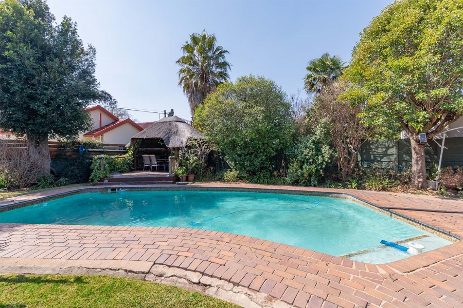 4 Bedroom Property for Sale in Farrarmere Gauteng