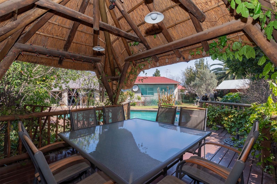4 Bedroom Property for Sale in Farrarmere Gauteng