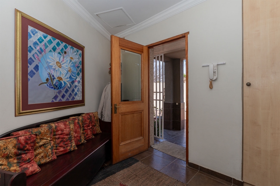 4 Bedroom Property for Sale in Farrarmere Gauteng