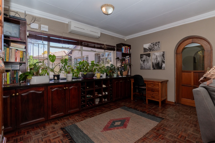 4 Bedroom Property for Sale in Farrarmere Gauteng