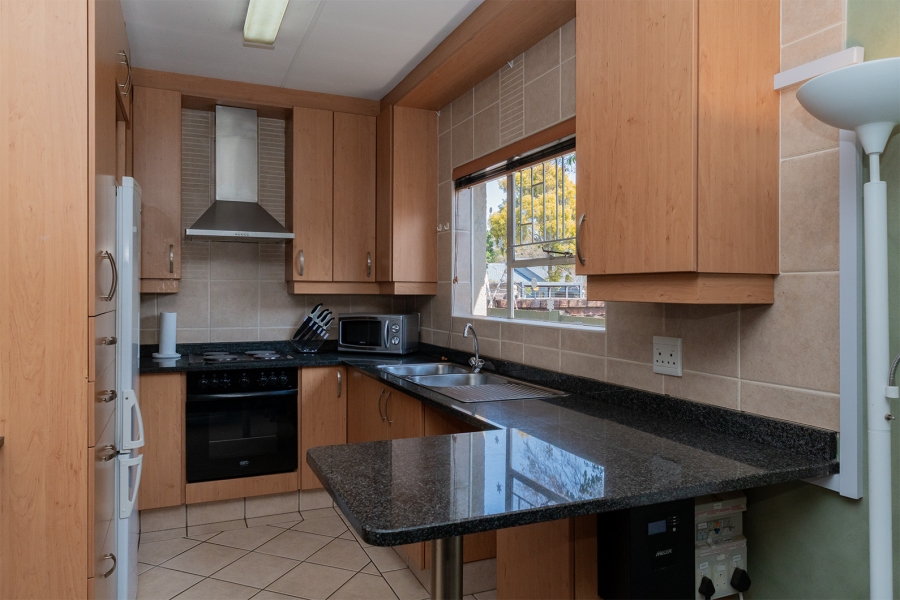 4 Bedroom Property for Sale in Farrarmere Gauteng
