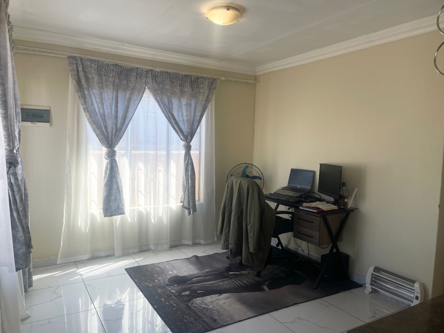 2 Bedroom Property for Sale in Soshanguve South Ext 4 Gauteng