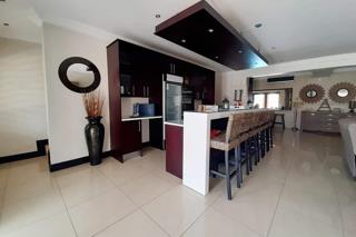 6 Bedroom Property for Sale in Shores of Loch Vaal Gauteng