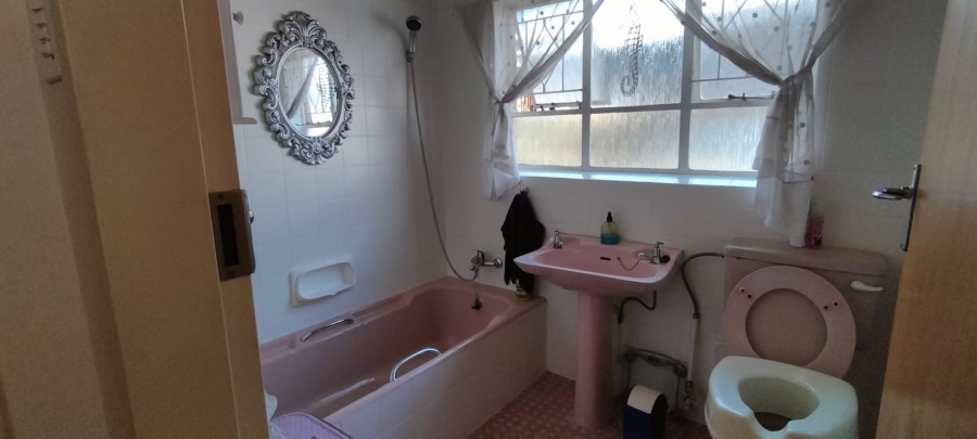 3 Bedroom Property for Sale in Greenhills Gauteng