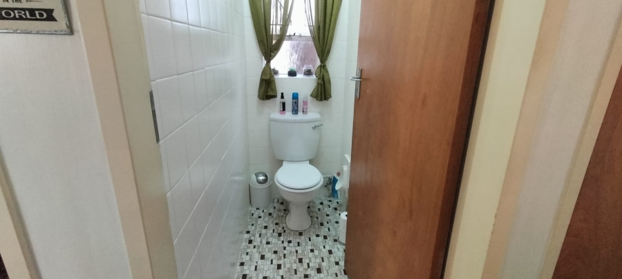 3 Bedroom Property for Sale in Greenhills Gauteng