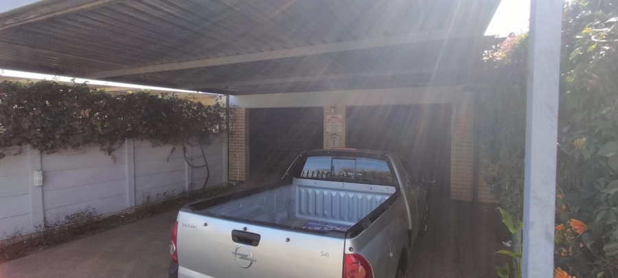 3 Bedroom Property for Sale in Greenhills Gauteng