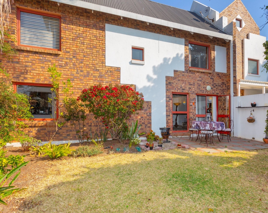 3 Bedroom Property for Sale in Fourways Gauteng