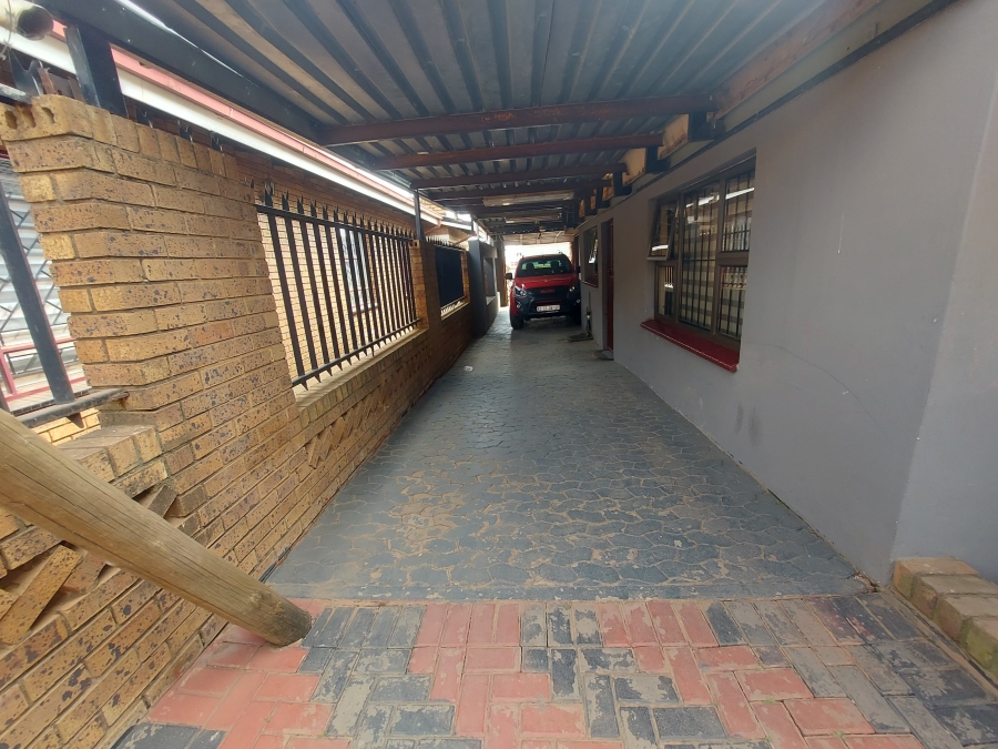 3 Bedroom Property for Sale in Mamelodi Gauteng