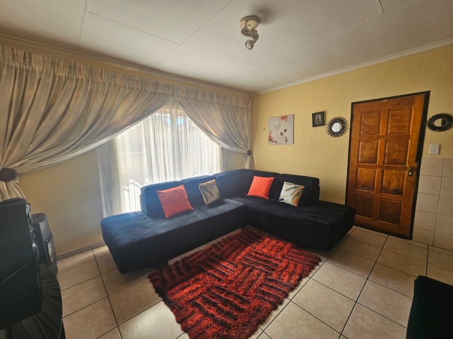 3 Bedroom Property for Sale in Greenhills Gauteng
