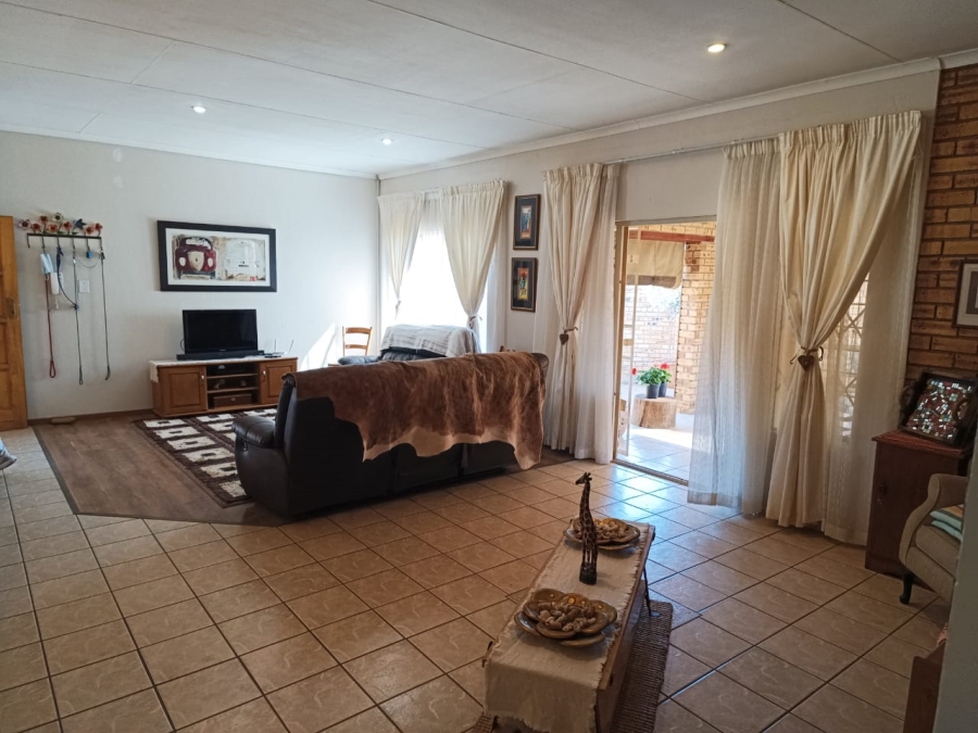 3 Bedroom Property for Sale in Greenhills Gauteng